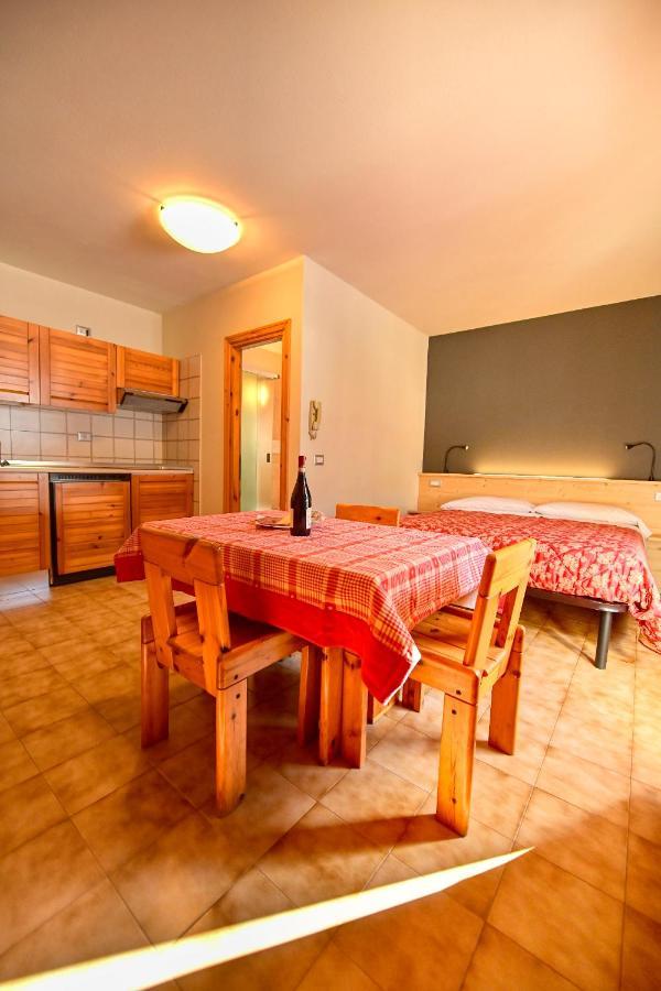Residence Raethia Tra Bormio E Livigno Pradelle Экстерьер фото