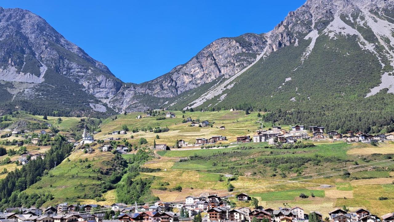 Residence Raethia Tra Bormio E Livigno Pradelle Экстерьер фото